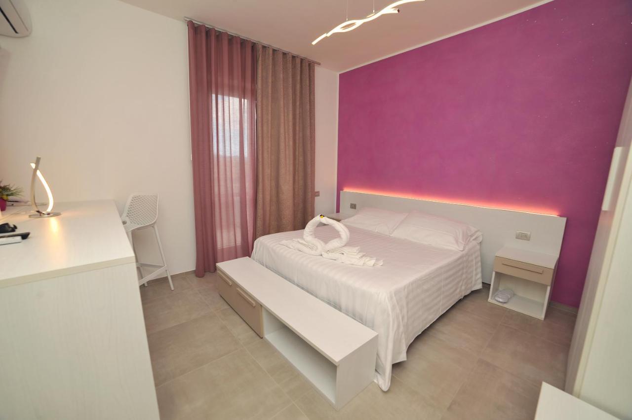 Hotel San Crispino Morrovalle ภายนอก รูปภาพ