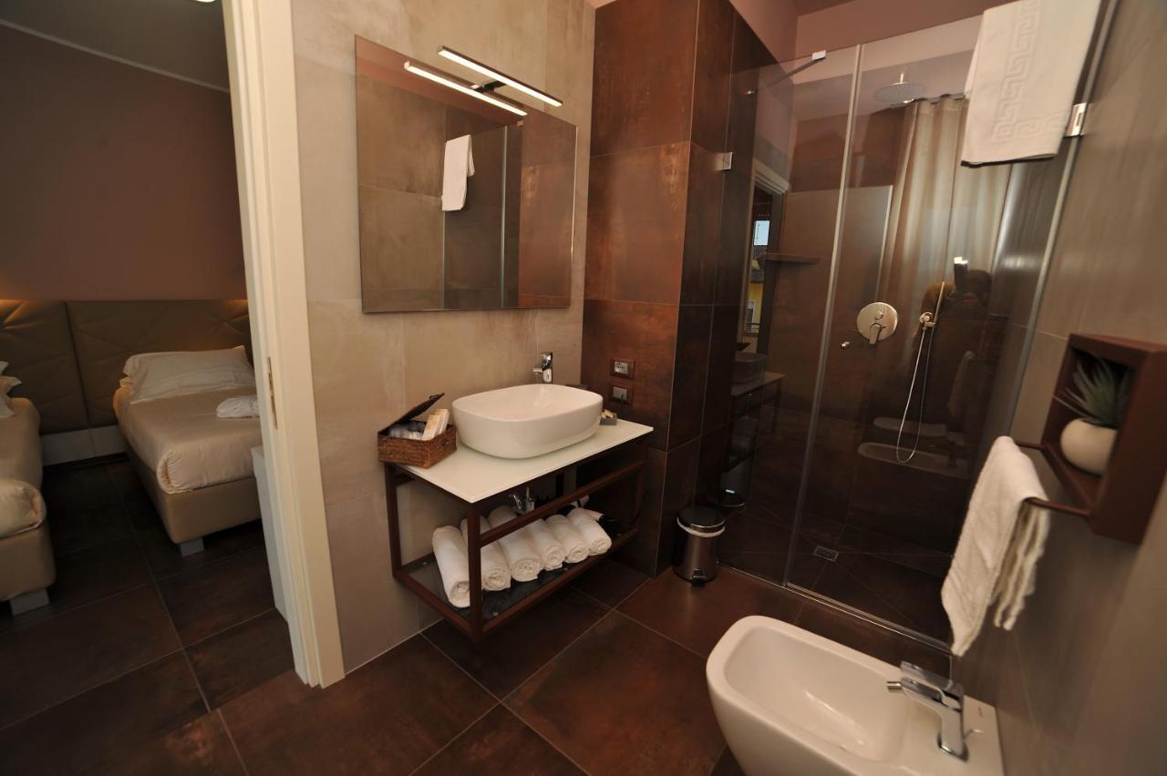 Hotel San Crispino Morrovalle ภายนอก รูปภาพ